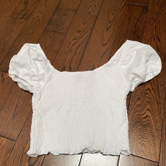 Hollister Crop Top - Picture 3 of 3